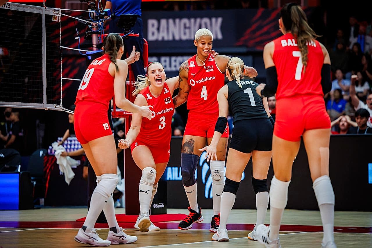 Filenin Sultanları'nın 2026 VNL Maç Programı Belli Oldu